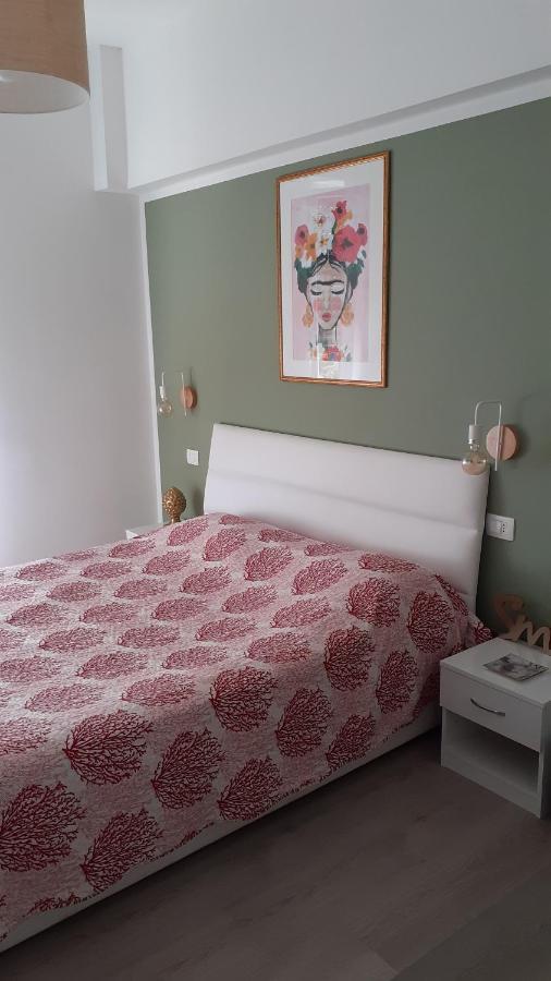 Casa Di Kiki Hotel ฟีนาเลลีกูเร ภายนอก รูปภาพ